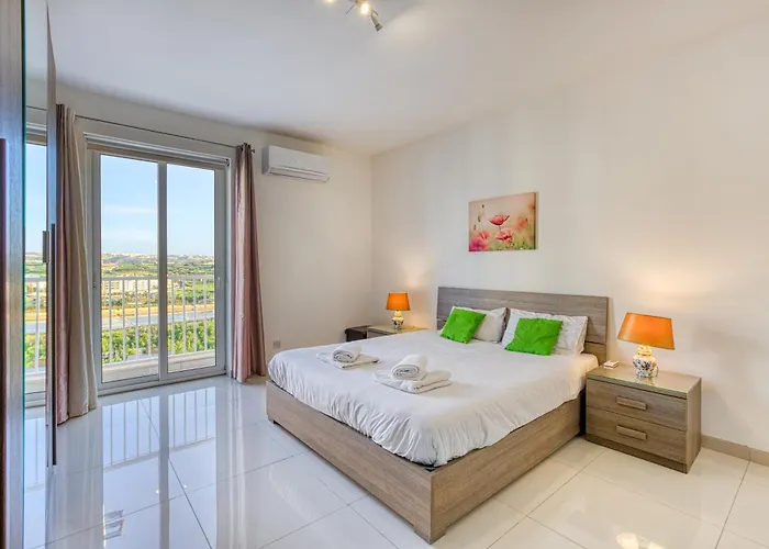 Seacrest - Large 3 Bedroom Lägenhet *