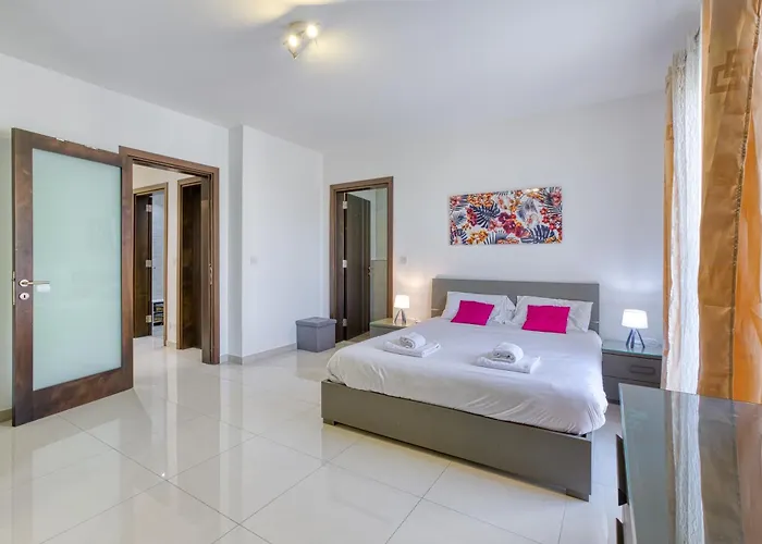 Lägenhet Seacrest - Large 3 Bedroom