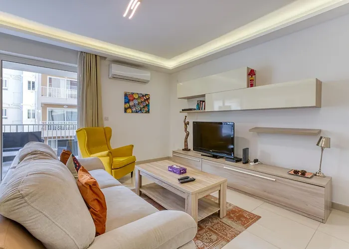 Seacrest - Large 3 Bedroom St. Paul's Bay