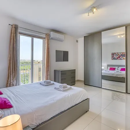 Seacrest - Large 3 Bedroom *